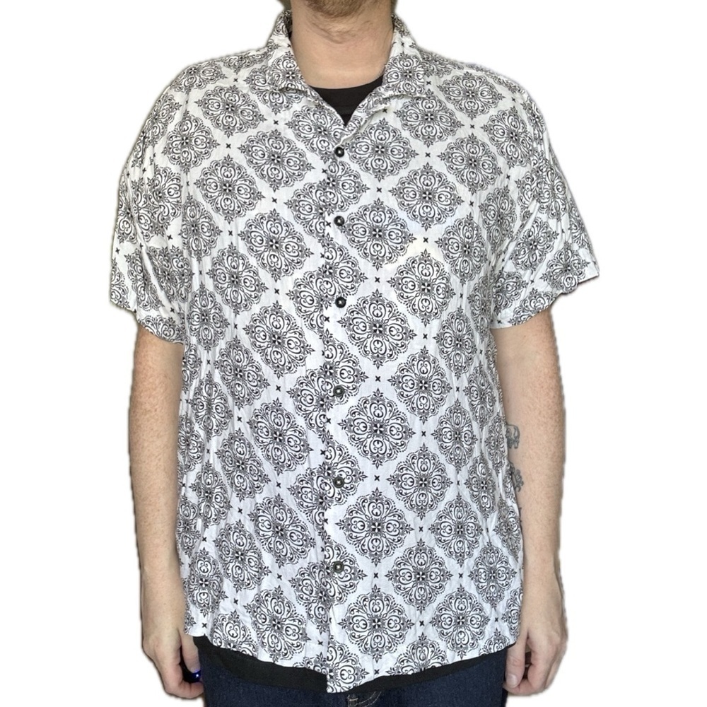 Level Ten Design - XL Short sleeve button up
